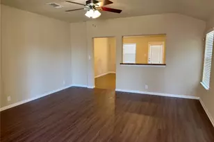 315 Wildcat Dr, Bastrop, TX 78602 - Photo 8