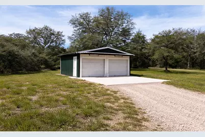 1839 County Road 103, Columbus, TX 78934 - Photo 18