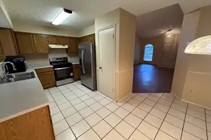 4236 Iriona Bend, Austin, TX 78749 - Photo 6