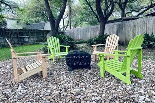 4102 Columbine Dr, Austin, TX 78727 - Photo 10