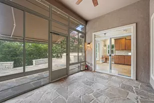 207 Breezeway Ln, Georgetown, TX 78633 - Photo 12