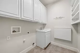 207 Breezeway Ln, Georgetown, TX 78633 - Photo 32