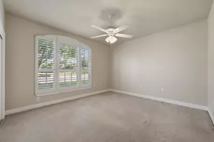 207 Breezeway Ln, Georgetown, TX 78633 - Photo 22