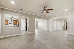 207 Breezeway Ln, Georgetown, TX 78633 - Photo 14