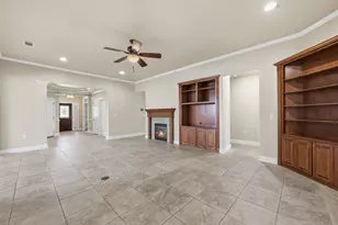 207 Breezeway Ln, Georgetown, TX 78633 - Photo 14
