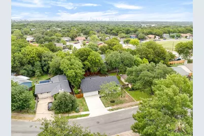 6225 Hillston Drive, Austin, TX 78745 - Photo 32