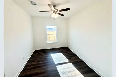 150 Oriole Street, Kyle, TX 78640 - Photo 6