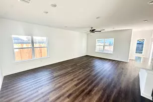 150 Oriole St, Kyle, TX 78640 - Photo 4