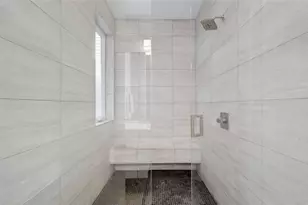 3021 Fontana Dr, Austin, TX 78704 - Photo 12