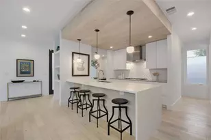 3021 Fontana Dr, Austin, TX 78704 - Photo 4