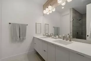 3021 Fontana Dr, Austin, TX 78704 - Photo 10