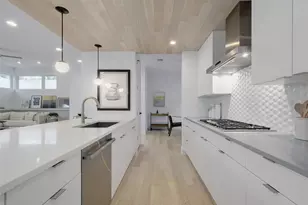 3021 Fontana Dr, Austin, TX 78704 - Photo 6