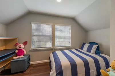 1212 N Main Street, Elgin, TX 78621 - Photo 14