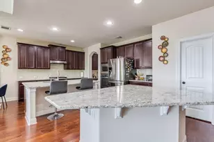 5720 Viejo Dr, Austin, TX 78738 - Photo 4