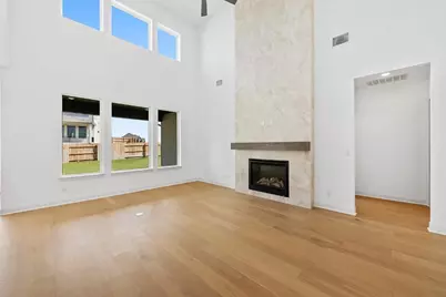 905 South Hemingway Loop, Liberty Hill, TX 78642 - Photo 4