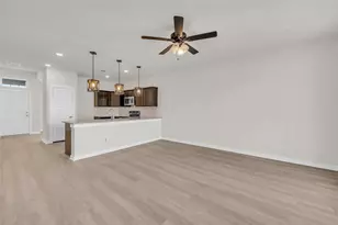 121 Walk Wy, Jarrell, TX 76537 - Photo 12