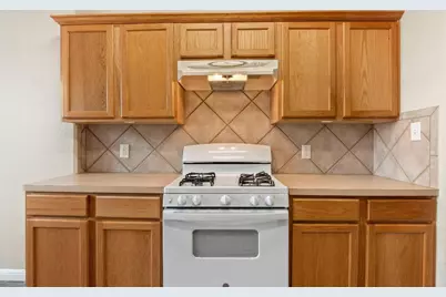 144 Oxford Drive, Kyle, TX 78640 - Photo 10