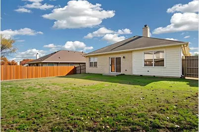 144 Oxford Drive, Kyle, TX 78640 - Photo 2