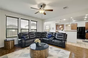 356 Matthews Ln, Kyle, TX 78640 - Photo 10