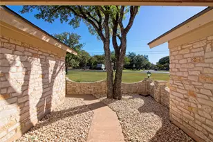 4300 Madrid Dr, Georgetown, TX 78628 - Photo 6
