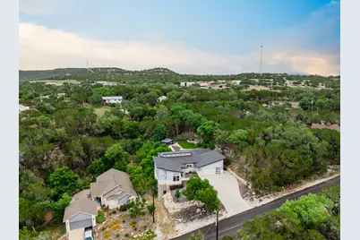 20702 Post Oak Drive, Lago Vista, TX 78645 - Photo 6