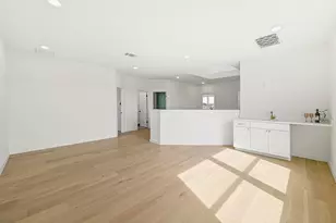 5000 Valburn Ct, Austin, TX 78731 - Photo 32