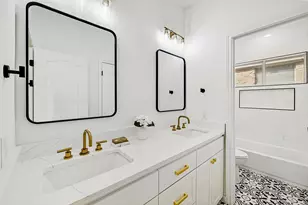 5000 Valburn Ct, Austin, TX 78731 - Photo 28