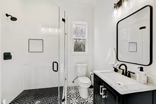 5000 Valburn Ct, Austin, TX 78731 - Photo 24