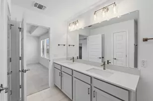 1808 Spg Mountain Cv, Georgetown, TX 78628 - Photo 10