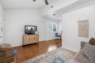 1106 W 22nd St, Austin, TX 78705 - Photo 16