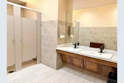 1110 Broadway Broadway, Marble Falls, TX 78654 - Photo 34