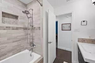 4711 Spicewood Springs Rd, Austin, TX 78759 - Photo 22