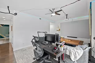 4711 Spicewood Springs Rd, Austin, TX 78759 - Photo 8
