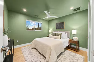 201 Bulian Ln, Austin, TX 78746 - Photo 16