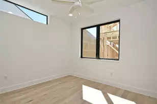 3406 E 17th St, Austin, TX 78721 - Photo 20