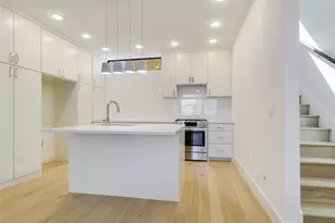 3406 E 17th St, Austin, TX 78721 - Photo 14