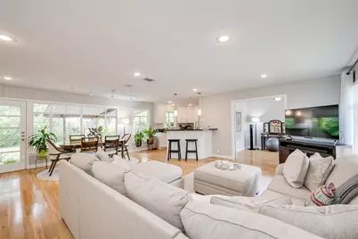 6002 Cary Drive, Austin, TX 78757 - Photo 2