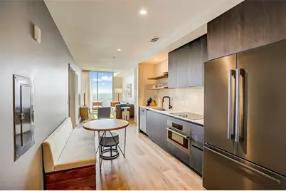 48 East Avenue #1305, Austin, TX 78701 - Photo 2