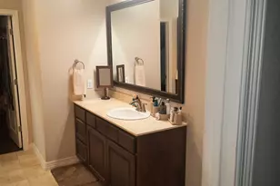 213 Dawn Dr, Liberty Hill, TX 78642 - Photo 18