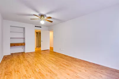 1800 Lavaca Street #214, Austin, TX 78701 - Photo 18