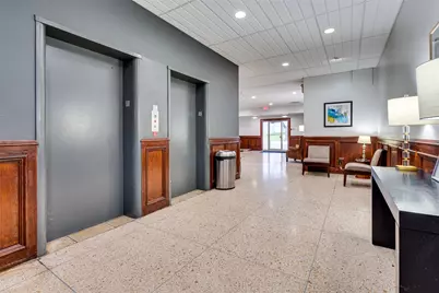1800 Lavaca Street #214, Austin, TX 78701 - Photo 6