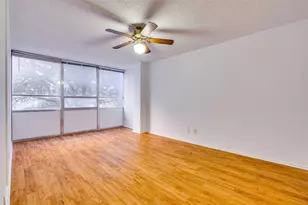 1800 Lavaca St, Austin, TX 78701 - Photo 8