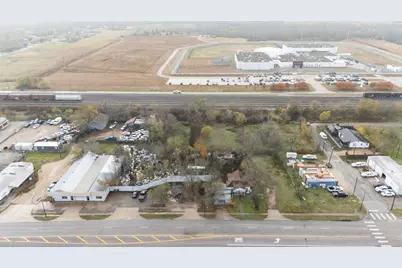 919 W 2nd Street, Taylor, TX 76574 - Photo 10