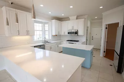 10108 Spicewood Mesa, Austin, TX 78759 - Photo 4
