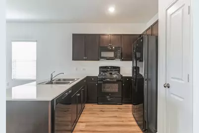 2808 Schwartz Lane, Pflugerville, TX 78660 - Photo 4