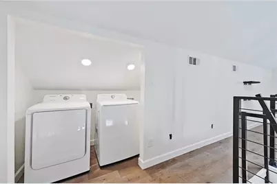 1610 Waterston Avenue #9, Austin, TX 78703 - Photo 18