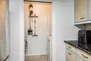 40 N Interstate 35, Austin, TX 78701 - Photo 8
