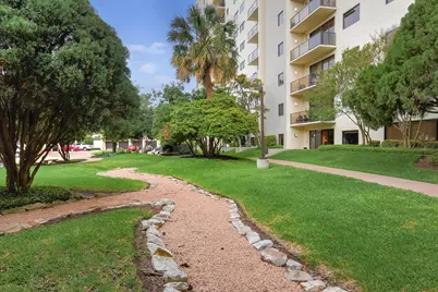 40 N Interstate 35 #3B3, Austin, TX 78701 - Photo 18