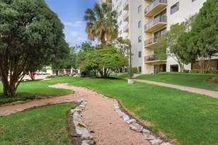 40 N Interstate 35, Austin, TX 78701 - Photo 18