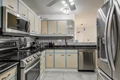 40 N Interstate 35 #3B3, Austin, TX 78701 - Photo 6